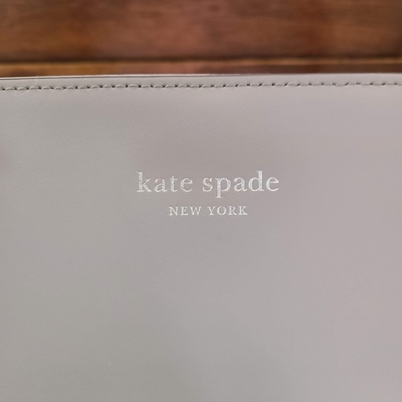 BRAND NEW Kate Spade Large Tote - Picture 4 of 8